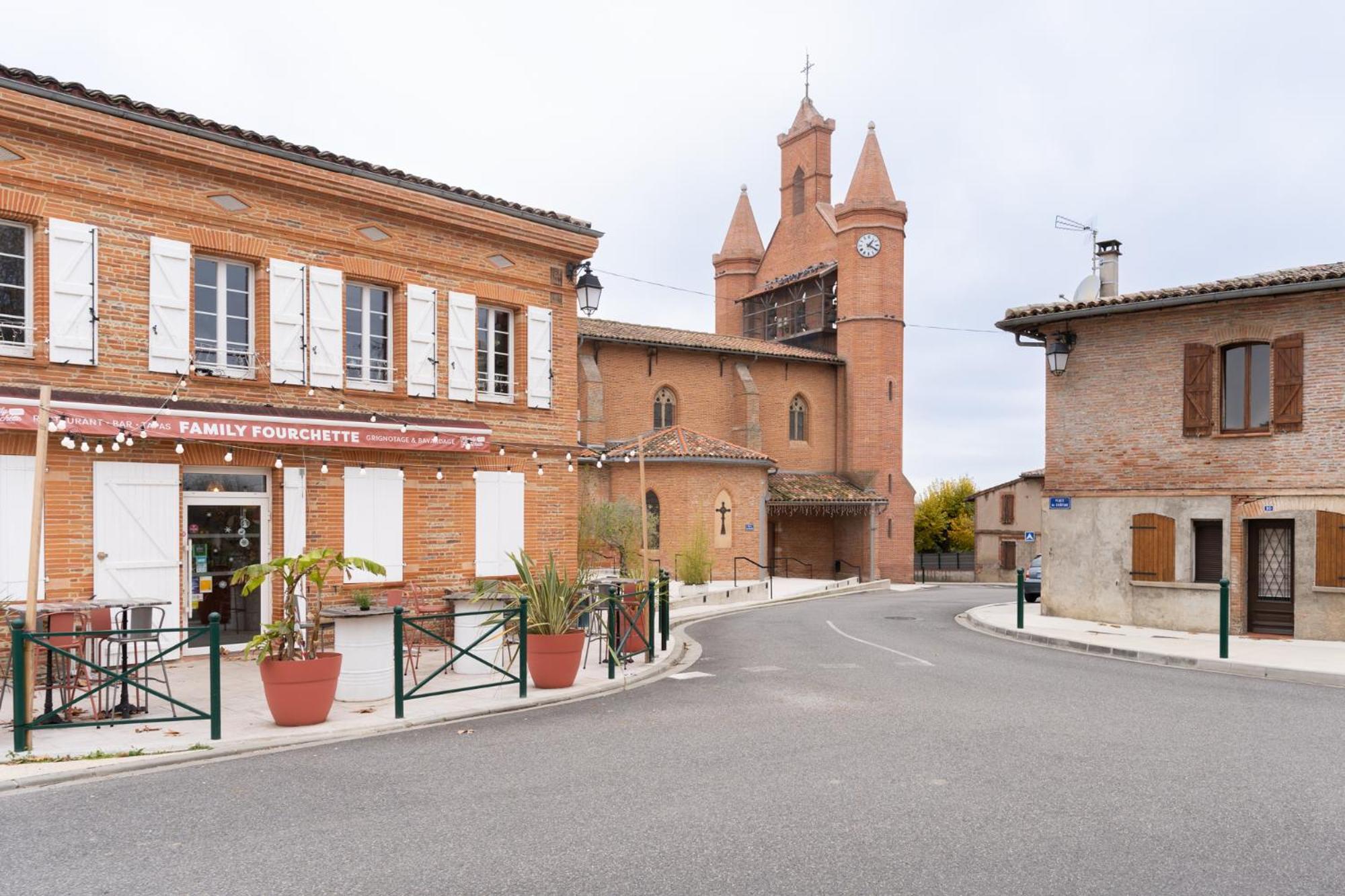 Lapeyrouse-Fossat Sur La Place , Centre Village Cosy & Calme 2Ch מראה חיצוני תמונה